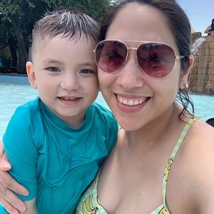 Meet your Posher, Edna